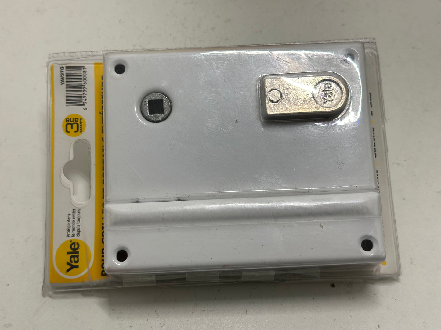 Yale YAV37G - Serrure en applique verticale à fouillot, 2 Clés, Version gauche - pour Grille et Portail