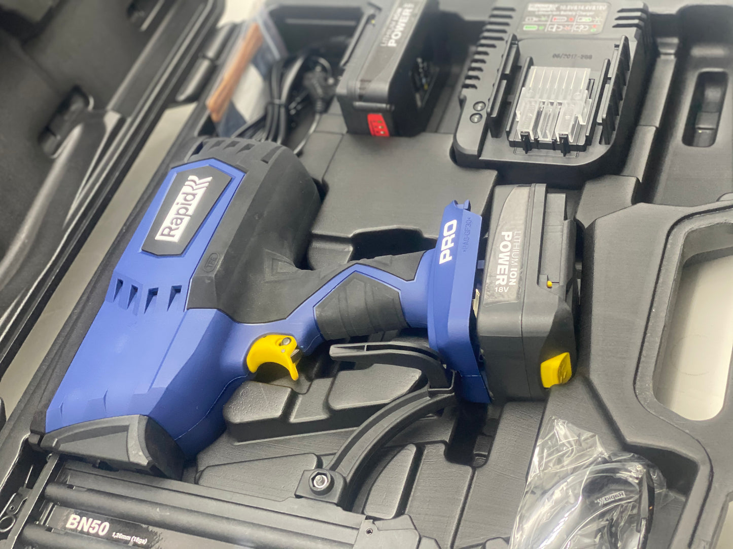 CLOUEUR PROFESSIONNEL PRO BN50 RAPID neuve