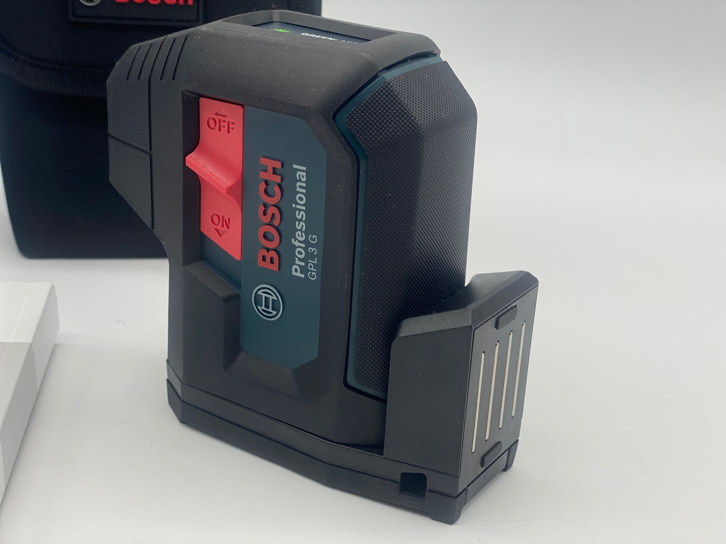 Bosch Professional laser 3 points (laser vert, portée : jusqu’à 30 m, housse Produit neuf