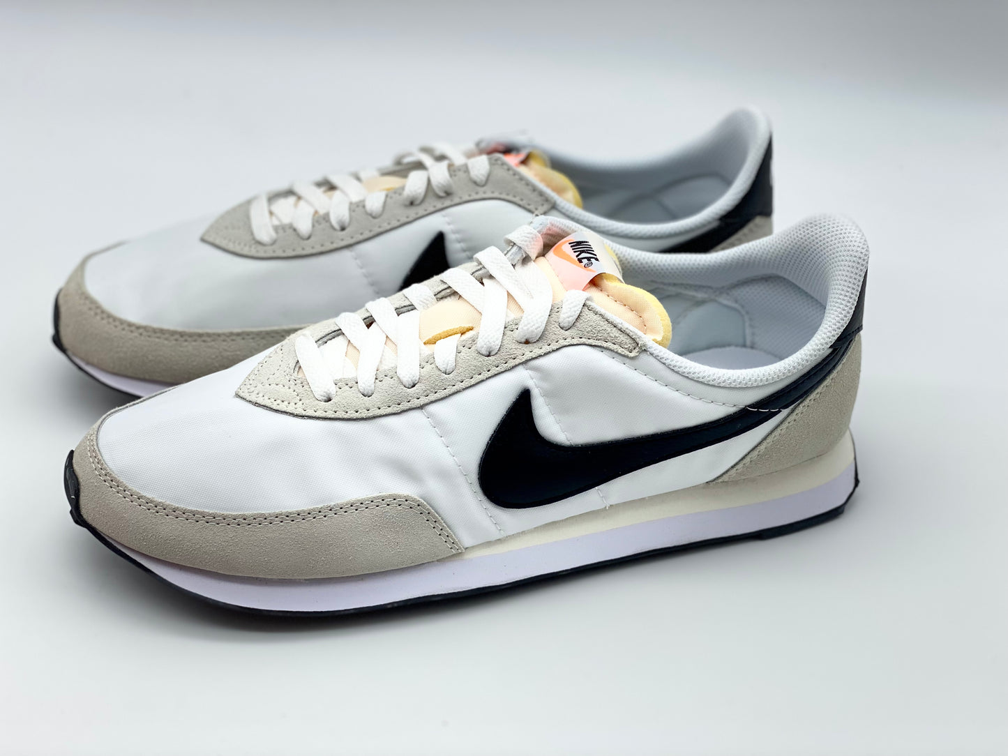 Nike Chaussure pour homme neuves et authentique taille 44