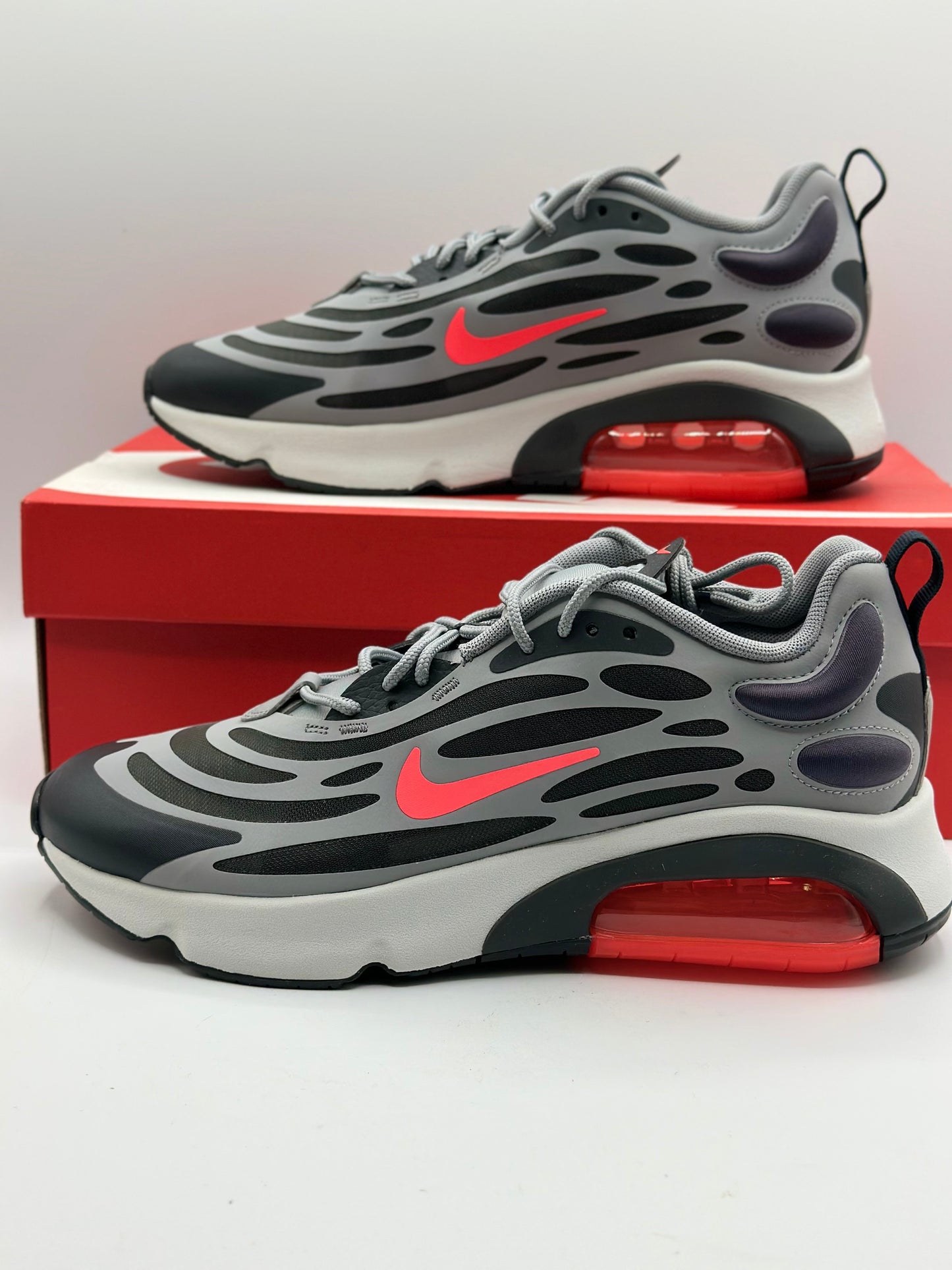 Chaussure de course Nike Air Max Exosense pour homme, blanc bleu rouge