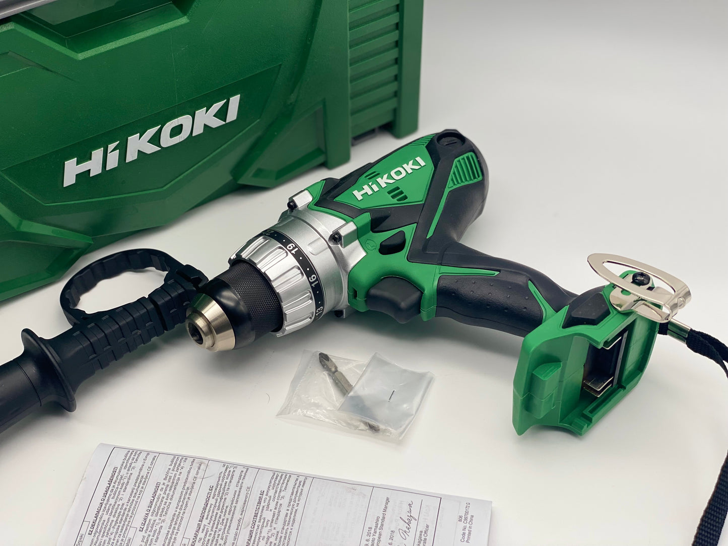 HIKOKI Perceuse-visseuse sans fil (sans chargeur, batterie avec mallette de transport