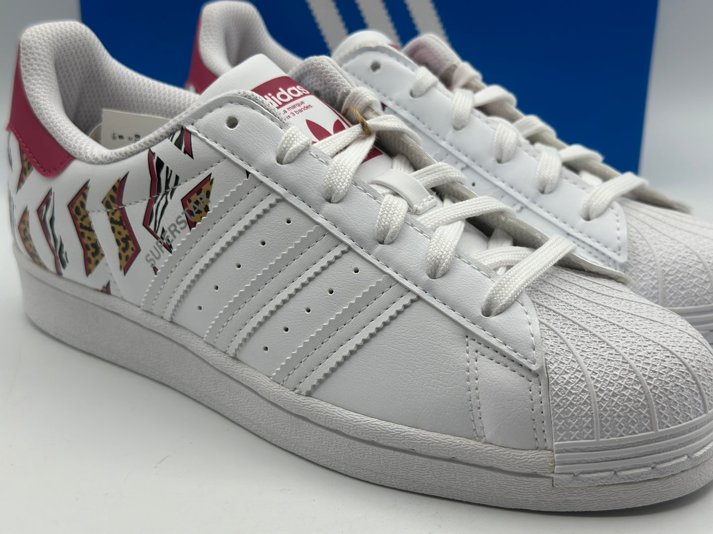 adidas
adidas Originals Superstar J « Blanc Rouge » FY2668