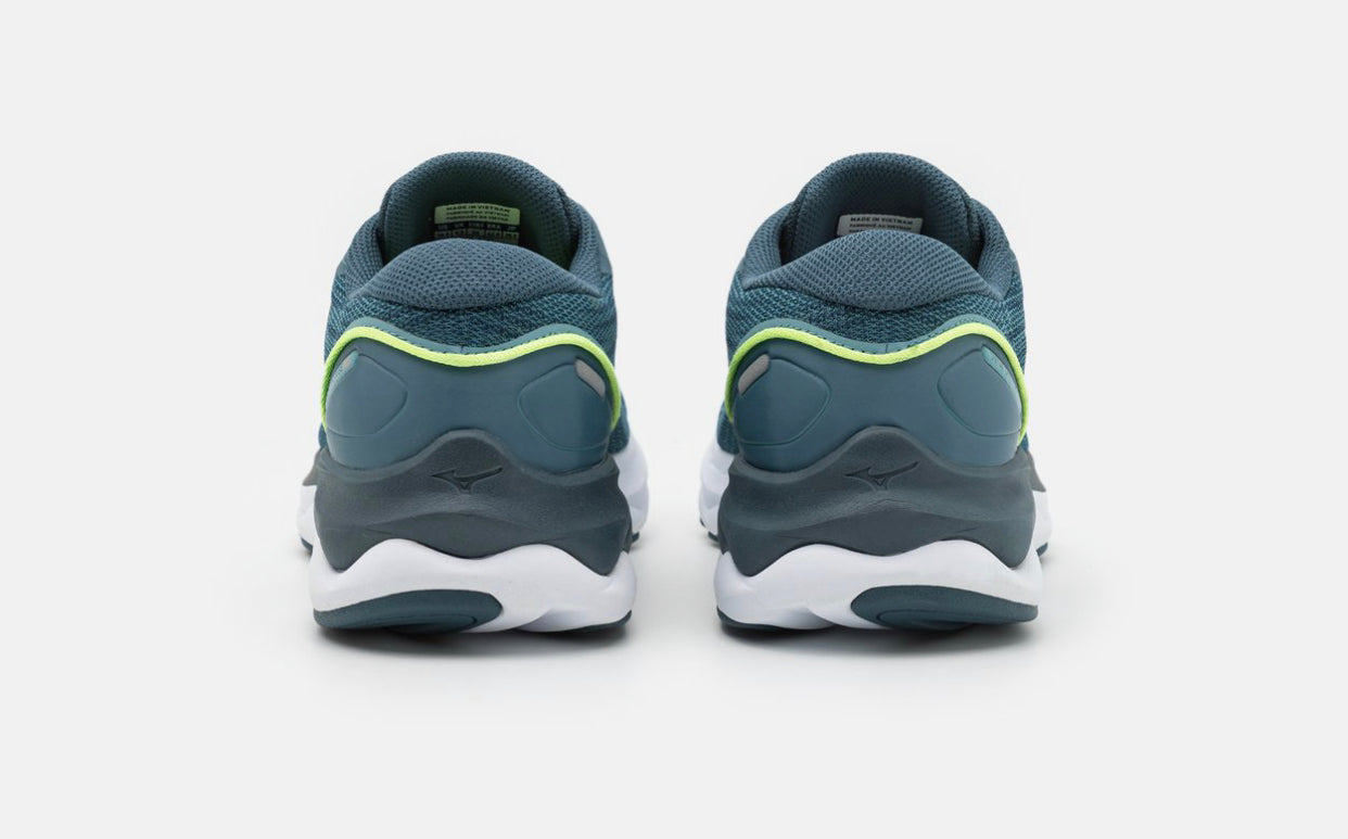 MIZUNO WAVE CHAUSSURES DE RUNNING -neuves et authentique taille 42