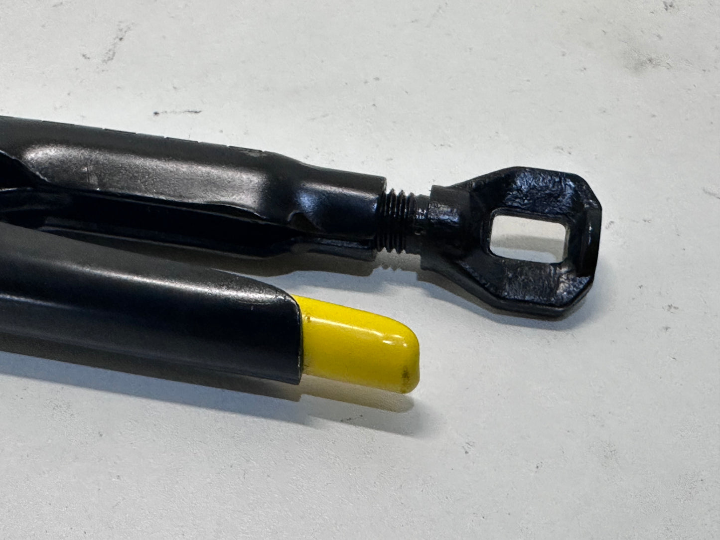 STANLEY Fmht0-74892 Presse Profile C 280 Mm Gamme FATMAX - Traitement Induction Pour Une Plus Grande Durée De Vie - Acier Haute Performance - Long Garrot De Serrage - Mécanisme Trulock