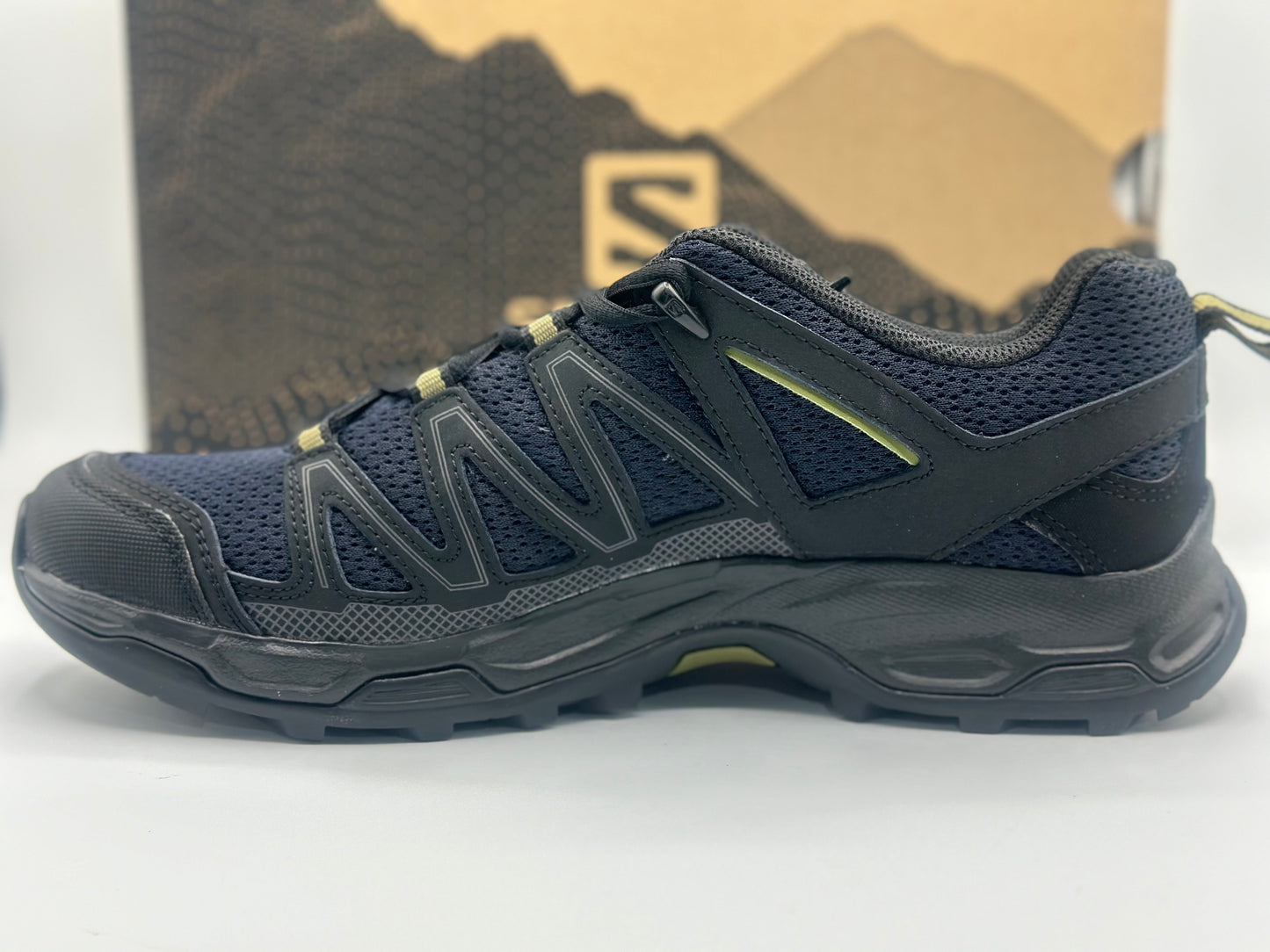 SALOMON Chaussures de Trail Noir Homme Salomon neuves et authentique