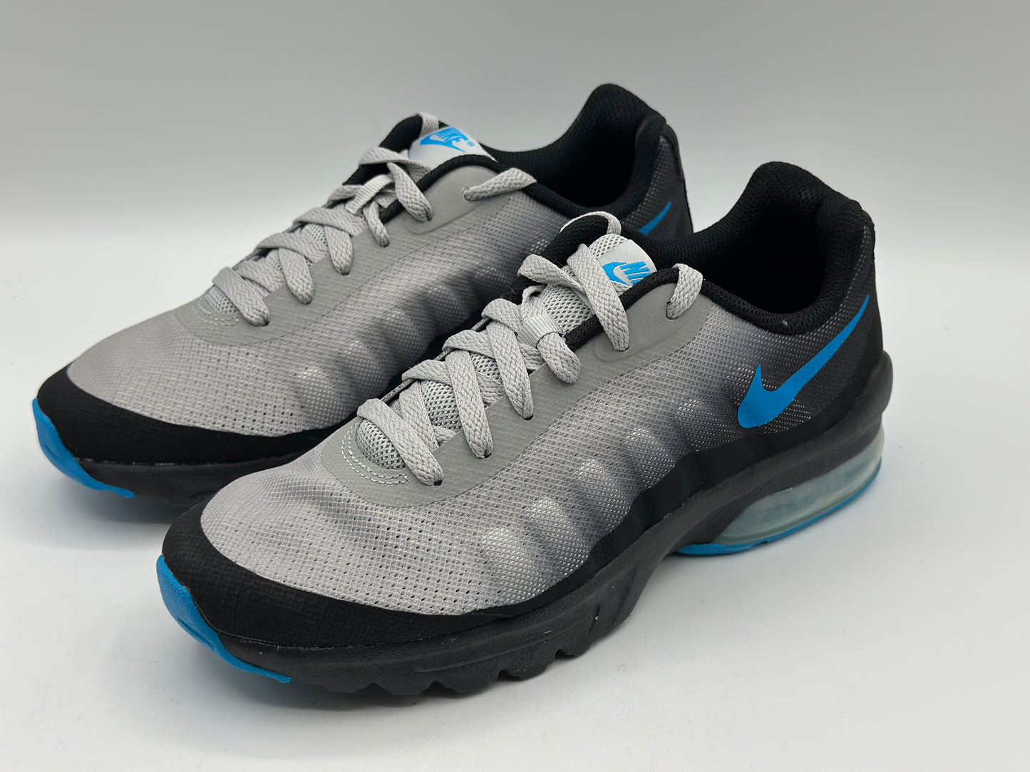 Nike Homme Air Max Invigor Chaussures de Sport