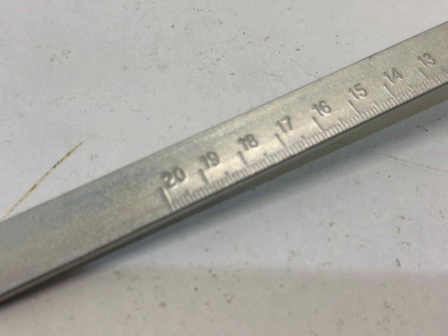 Guide parallèle pour scie circulaire Bosch 06016230D4-000, GKS 67