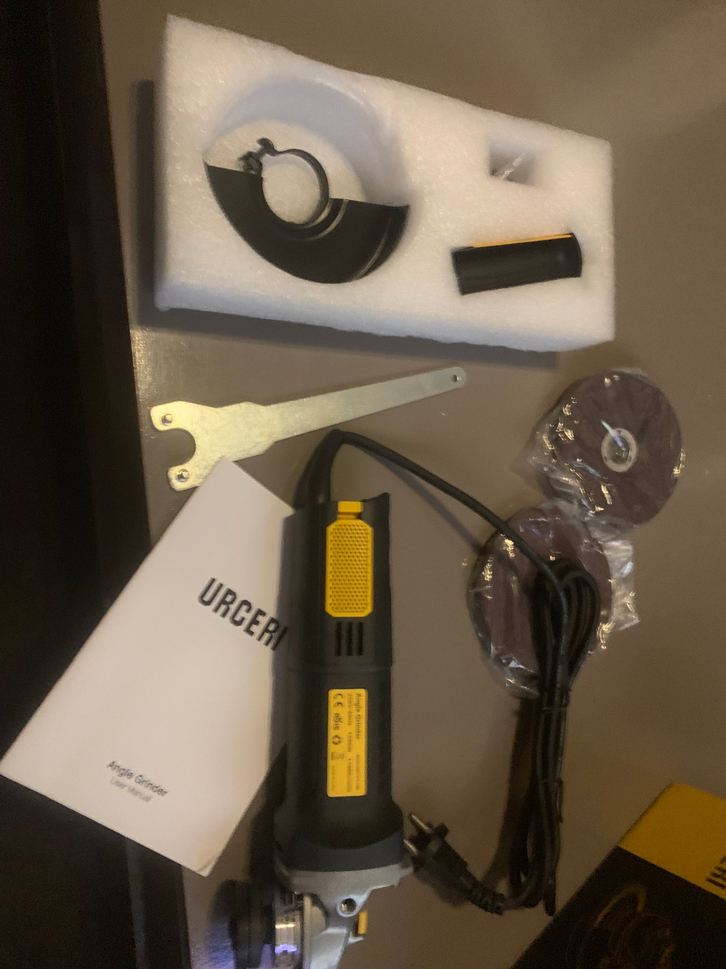 Disqueuse 125mm avec disques à tronçonnée ultra puissante 1200watt neuve