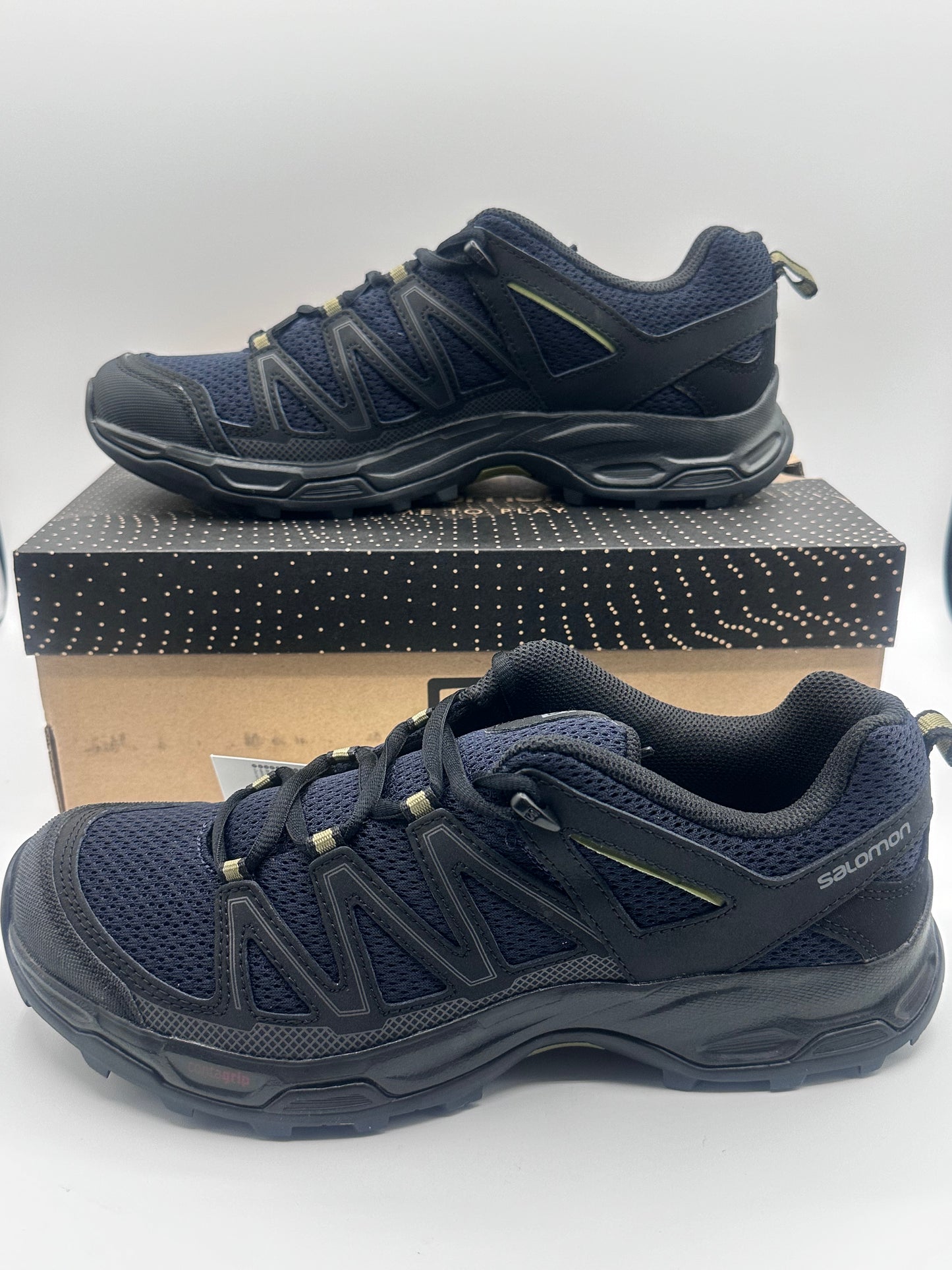 SALOMON Chaussures de Trail Noir Homme Salomon neuves et authentique