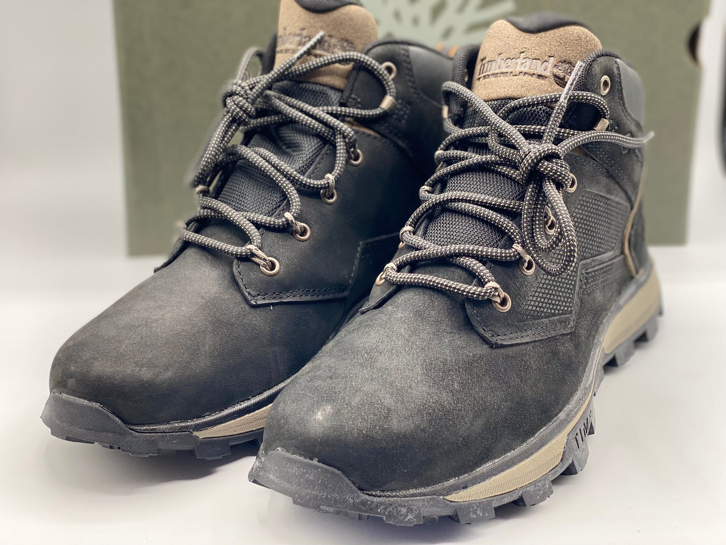 Chaussures montantes Timberland Noir neuve et authentique taille 43,5