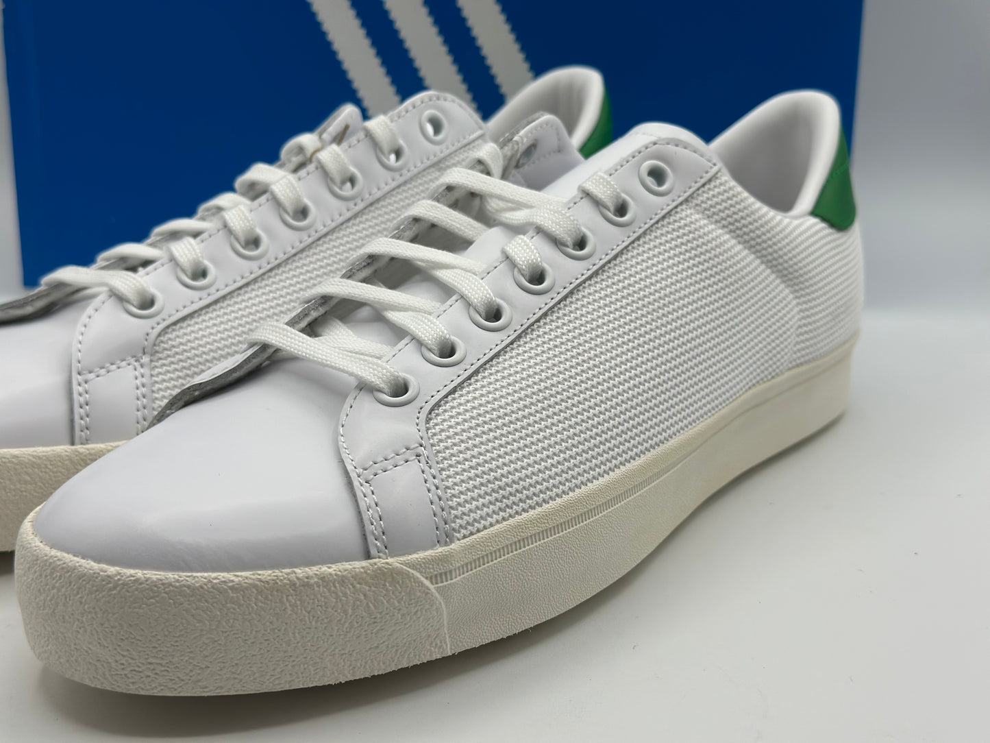 adidas Originals Rod Laver Chaussures vintage pour homme Blanc nuage/vert