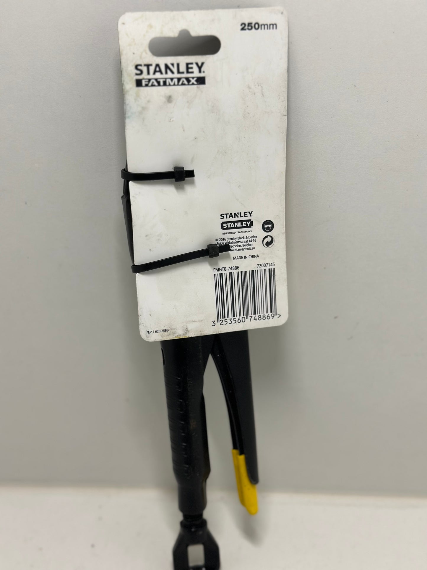 Stanley Fmht0-74886 Pince-Étaux À Mâchoire Incurvée 250 Mm Gamme FatMax - Déverrouillage À Une Main - Acier Haute Performance - Anticorrosion - Mécanisme Trulock - Puissant Serrage