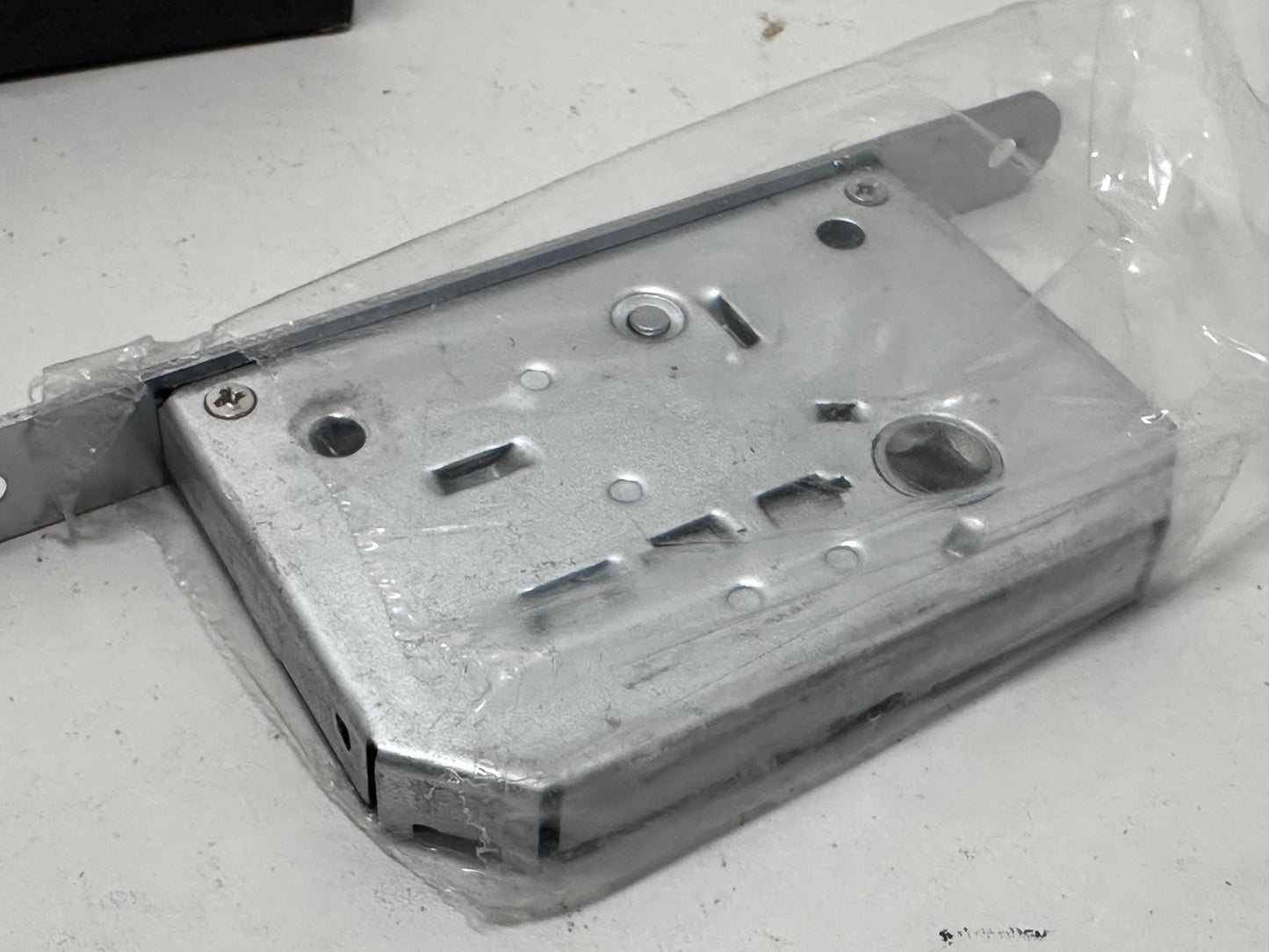 VI.TEL. E0262 N 51 Kit avec serrure pour portes coulissantes Chrome satiné