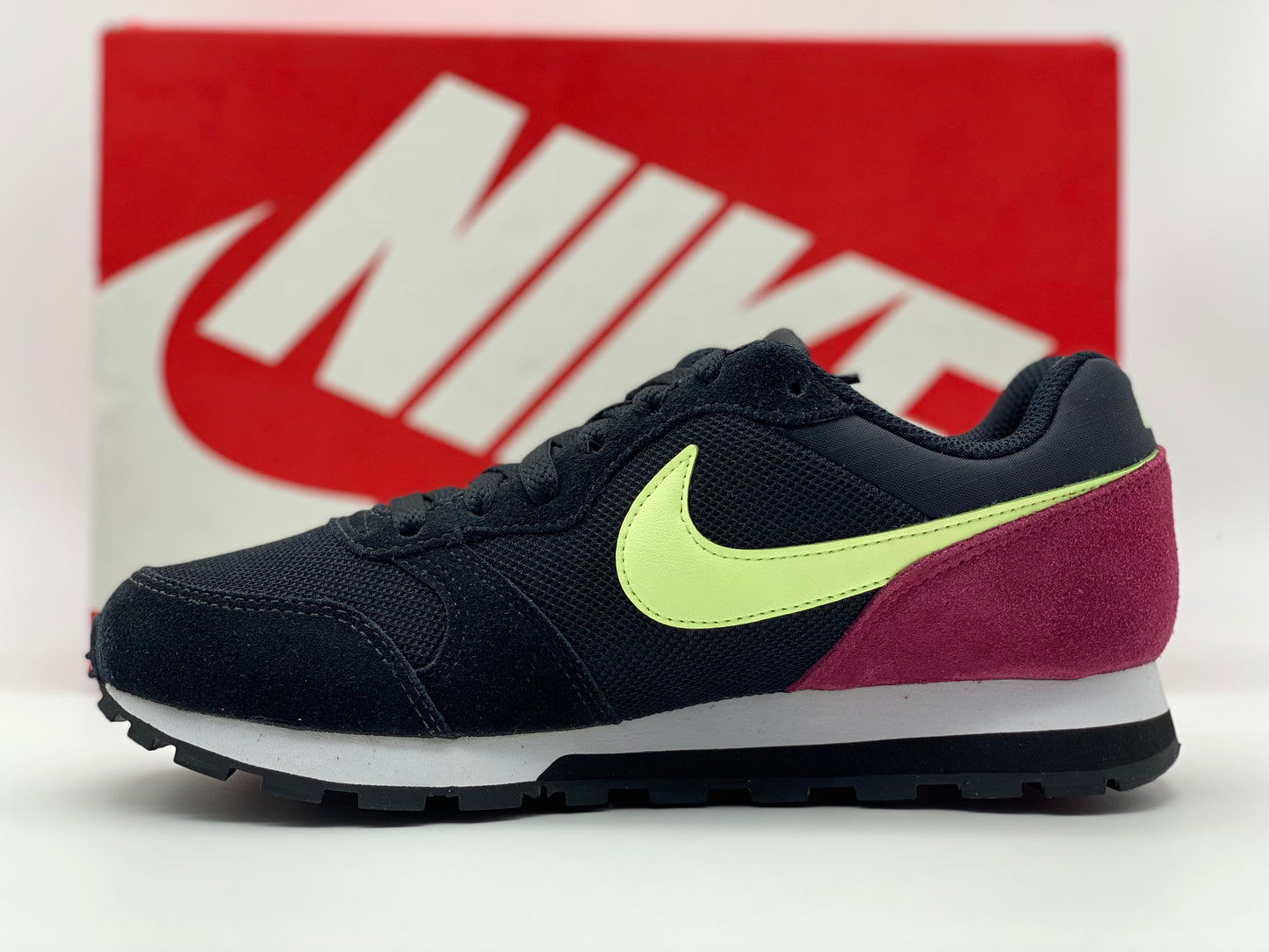 Nike Md Runner 2 Femme Chaussures de Running Chaussure de tennis