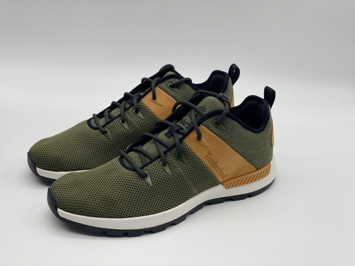 BASKET TIMBERLAND POUR HOMME EN VERT NEUVE ET AUTHENTIQUE TAILLE 44