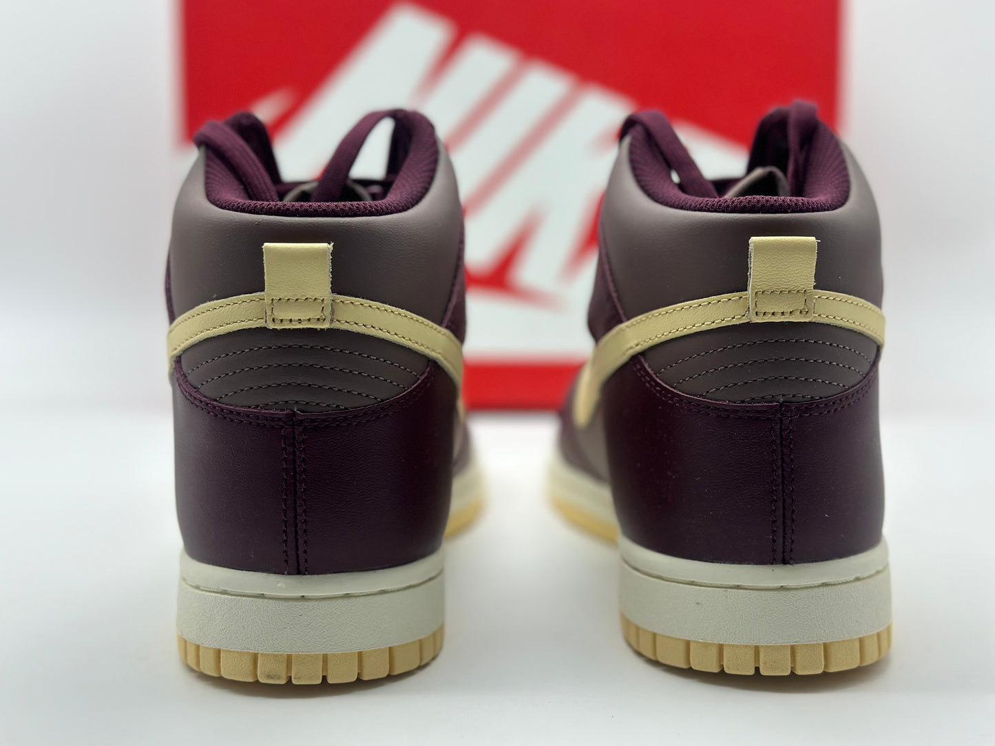 Nike - Dunk High - Baskets montantes - Éclipse prune et bordeaux nuit neuves taille 40,5
