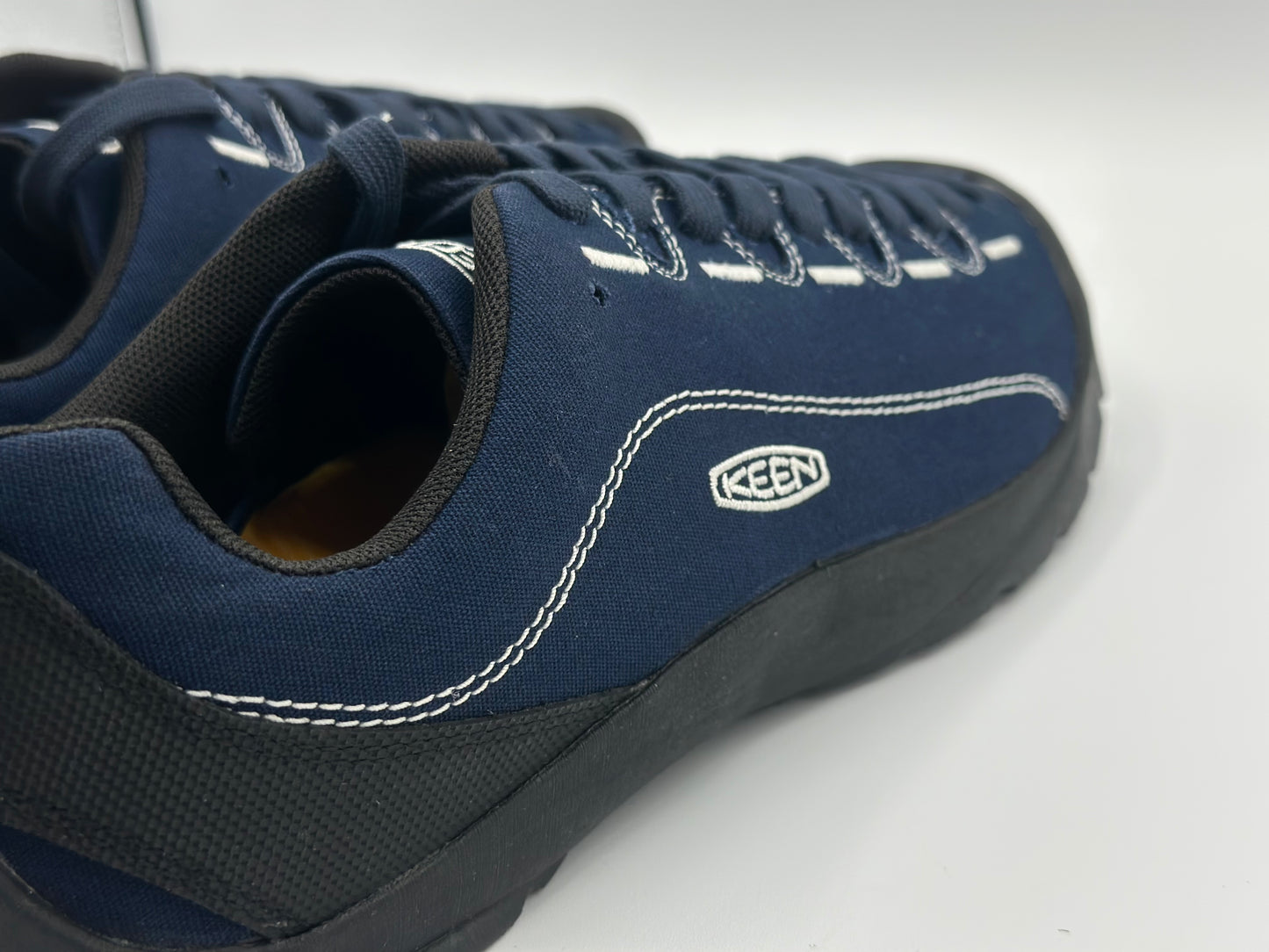 Basket KEEN Homme Toile neuves et authentique taille 44