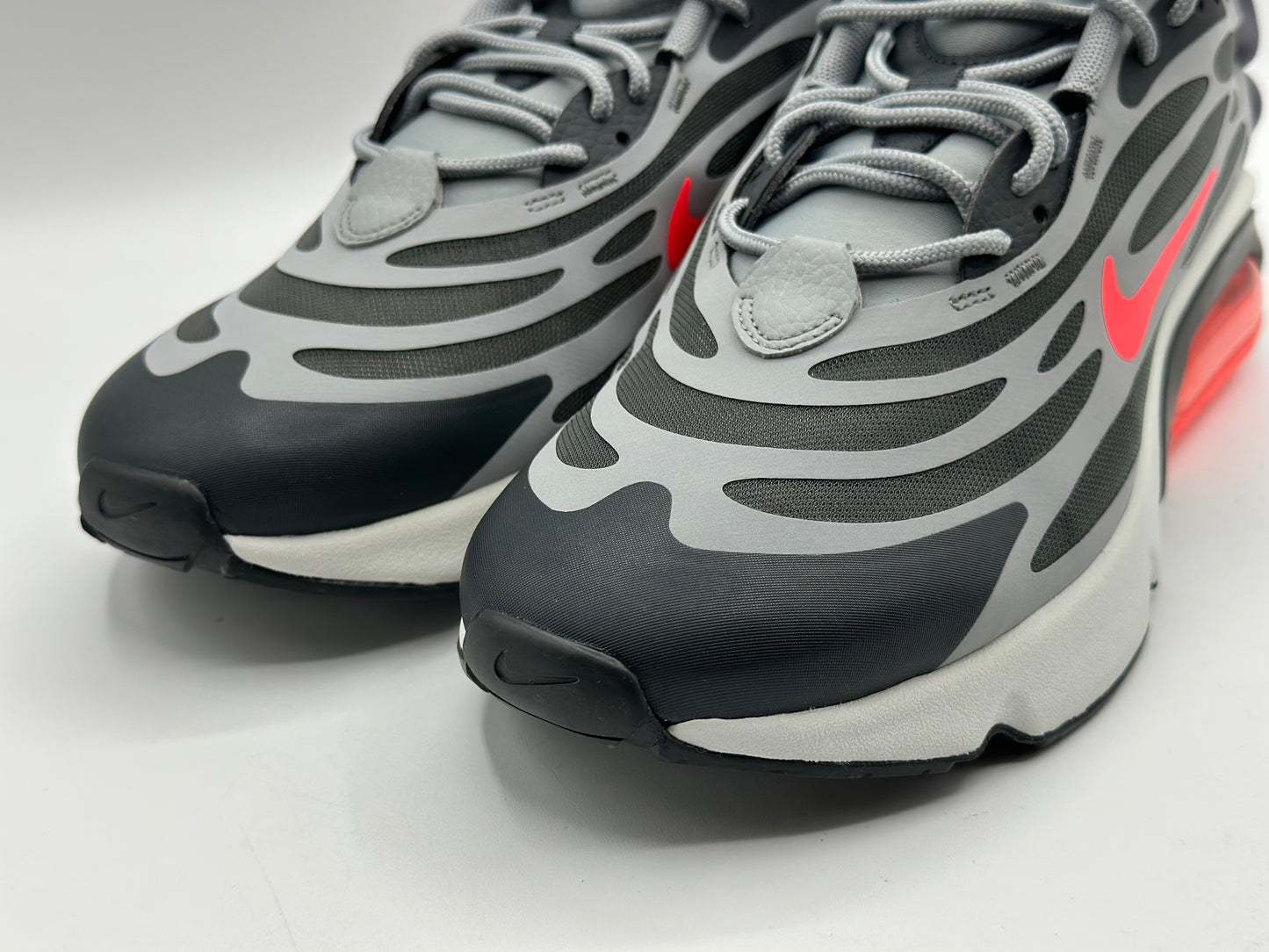 Chaussure de course Nike Air Max Exosense pour homme, blanc bleu rouge