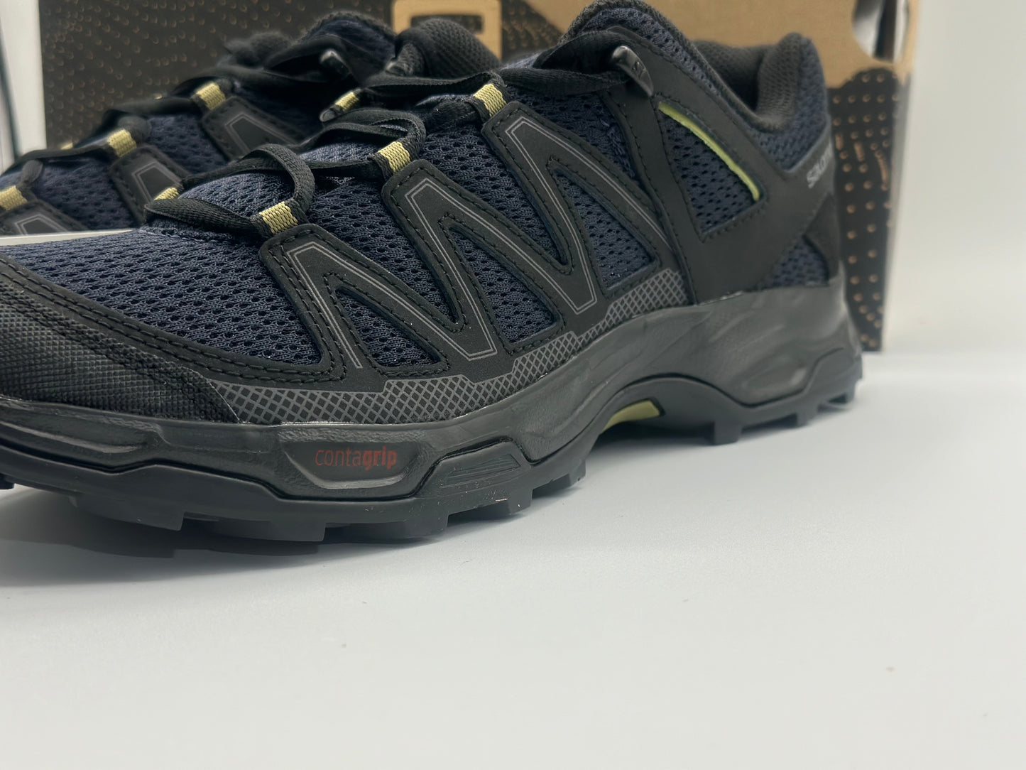 SALOMON Chaussures de Trail Noir Homme Salomon neuves et authentique