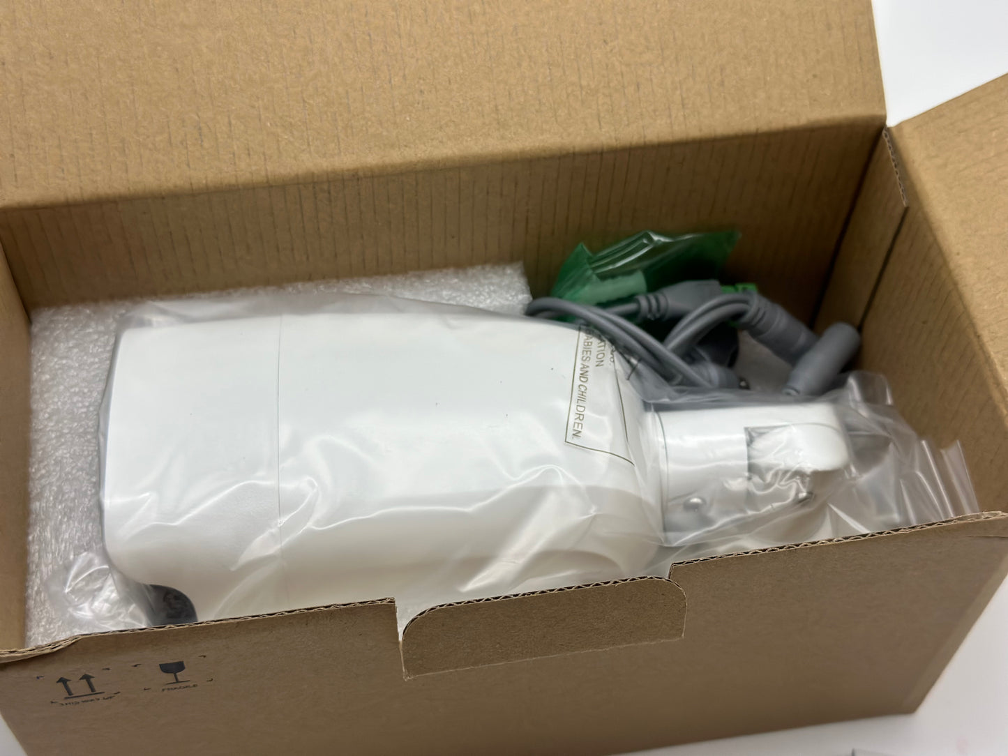 ANNKE BR200, Premier Caméra Intelligente Qui Arrête Le Crime Avant Qu'il Ne Se Produise