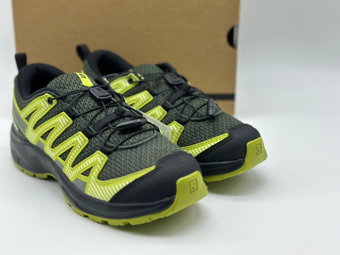 Salomon Mixte XA Pro V8 Chaussures de randonnée