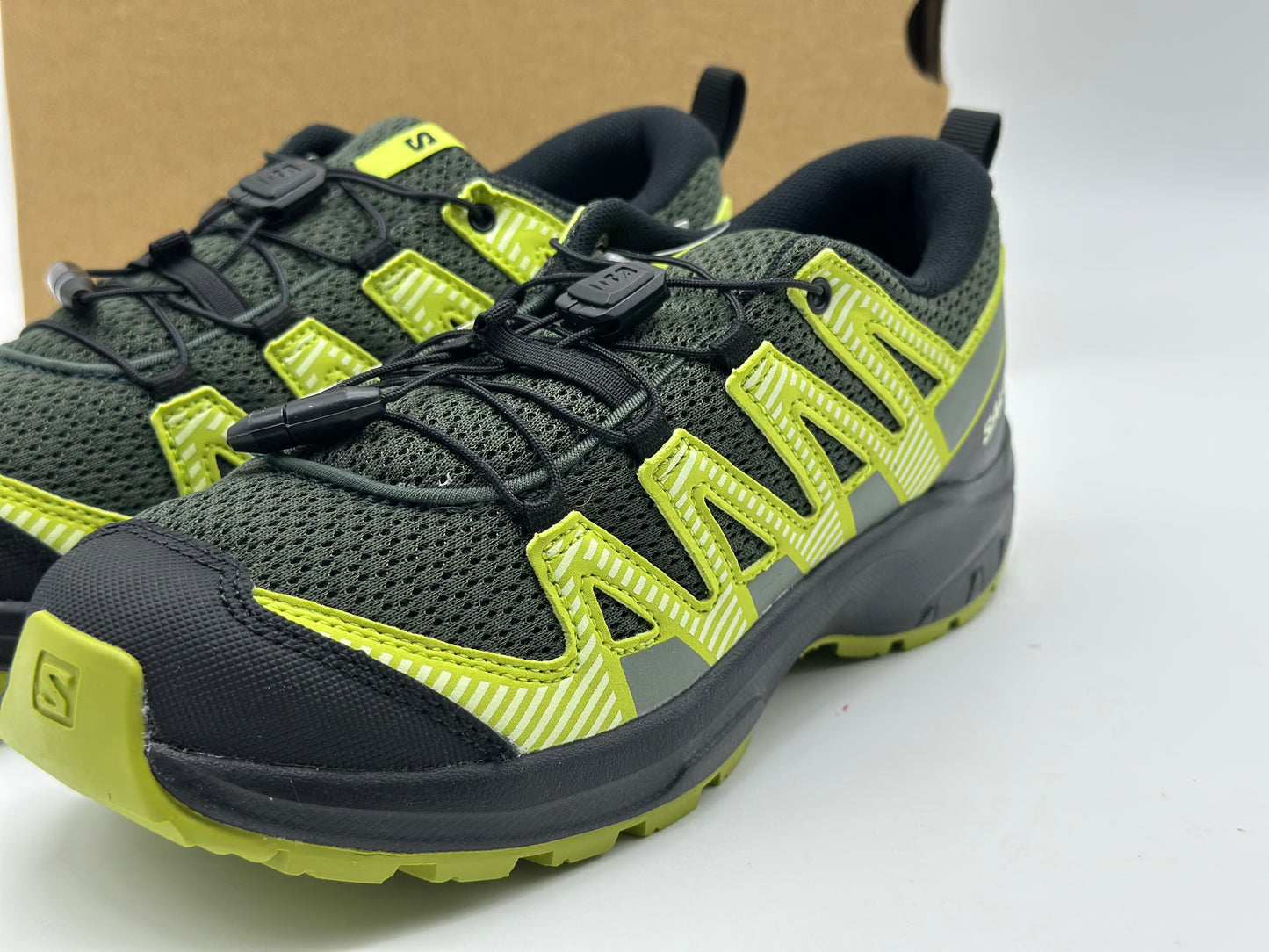 Salomon Mixte XA Pro V8 Chaussures de randonnée