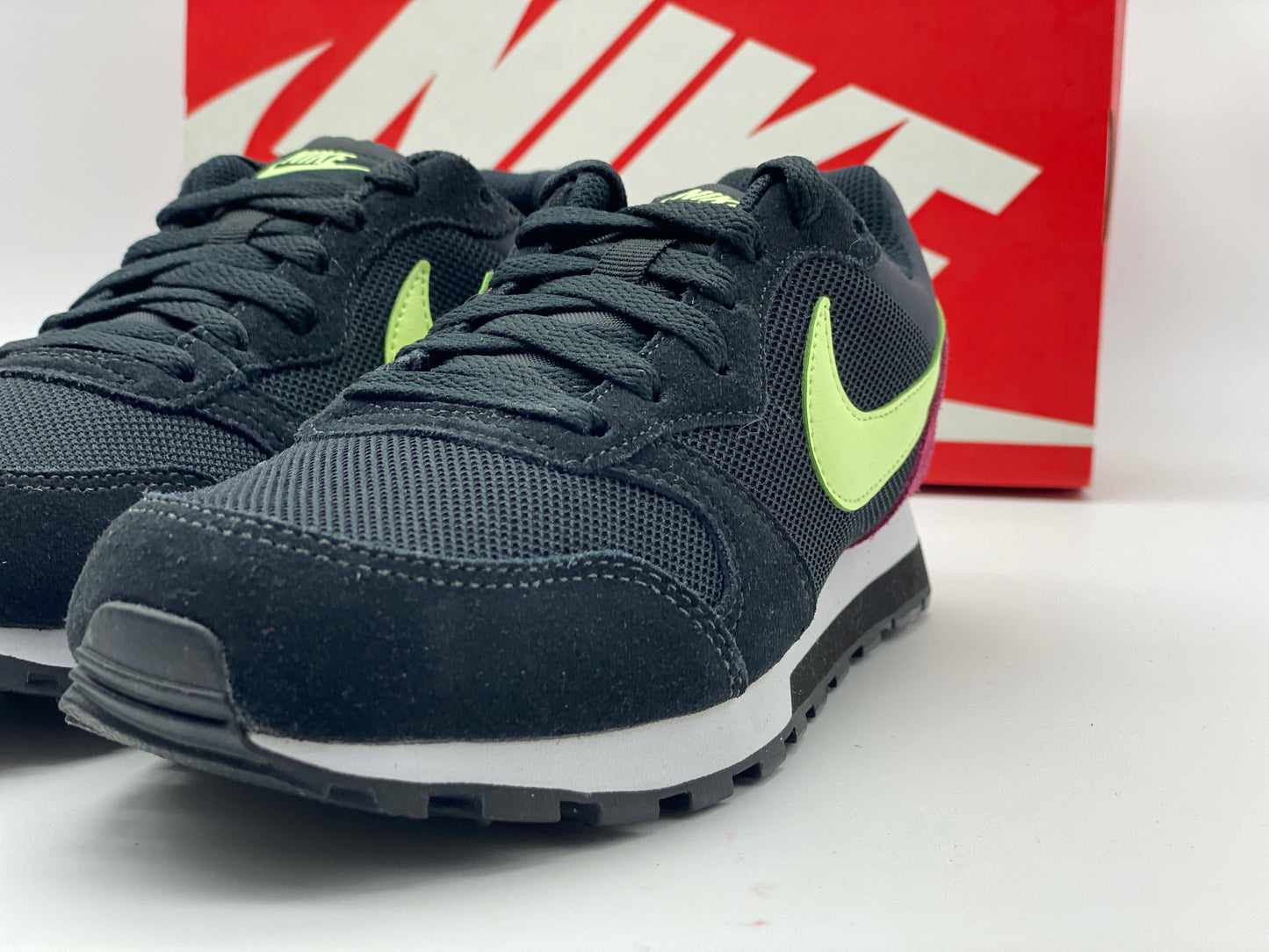 Nike Md Runner 2 Femme Chaussures de Running Chaussure de tennis