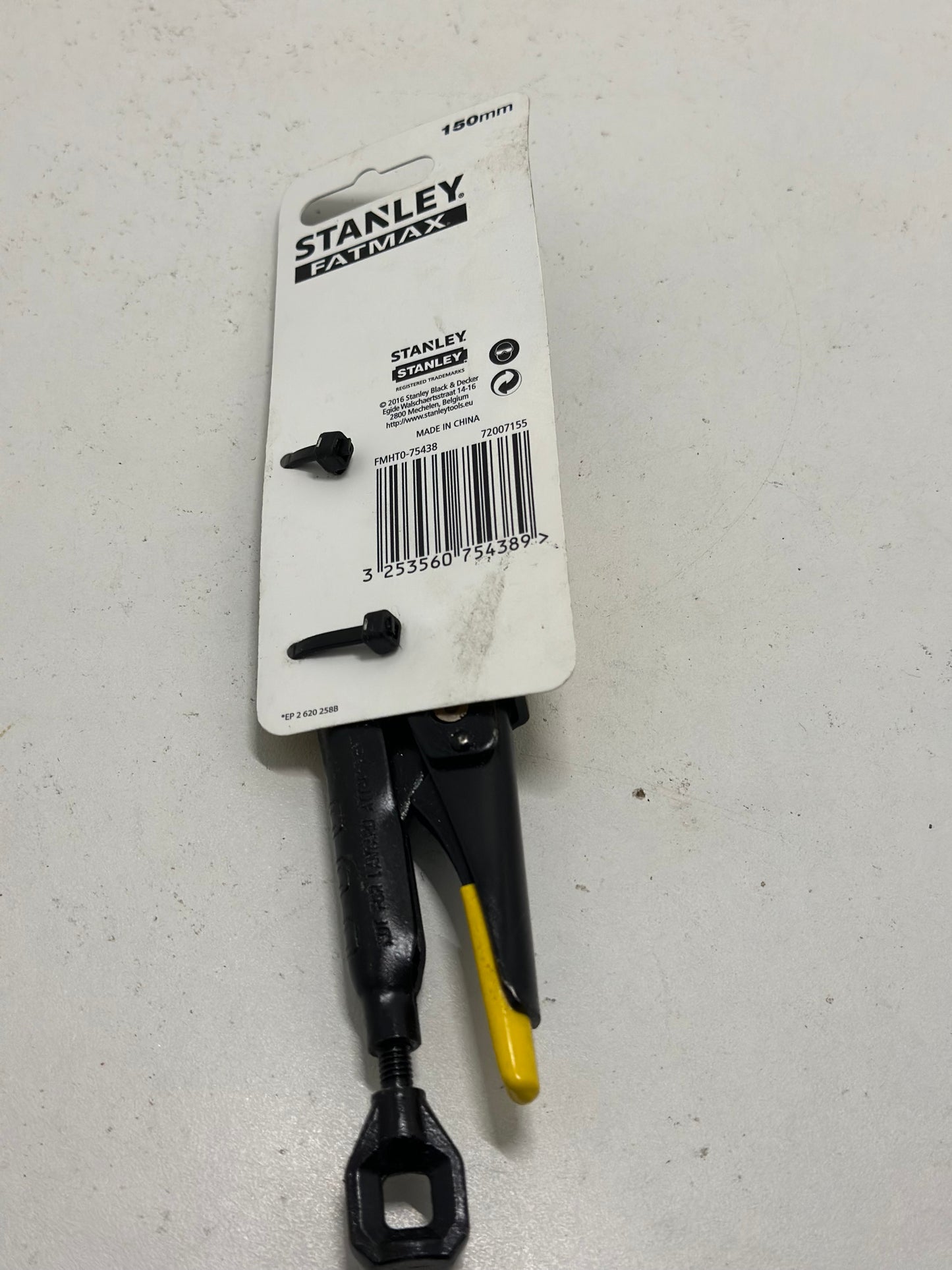 Pince à bec long verrouillable Stanley Fatmax FMHT0-74888 220 mm - Noire