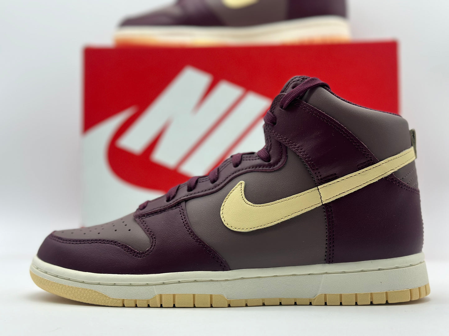 Nike - Dunk High - Baskets montantes - Éclipse prune et bordeaux nuit neuves taille 40,5
