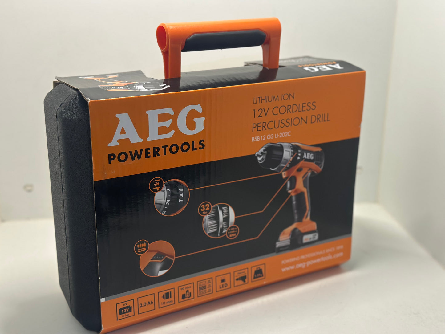 Perceuse à percussion AEG 12V tradesman Gen III BSB12G3LI-202C - 2 batterie 2,0Ah - 1 chargeur