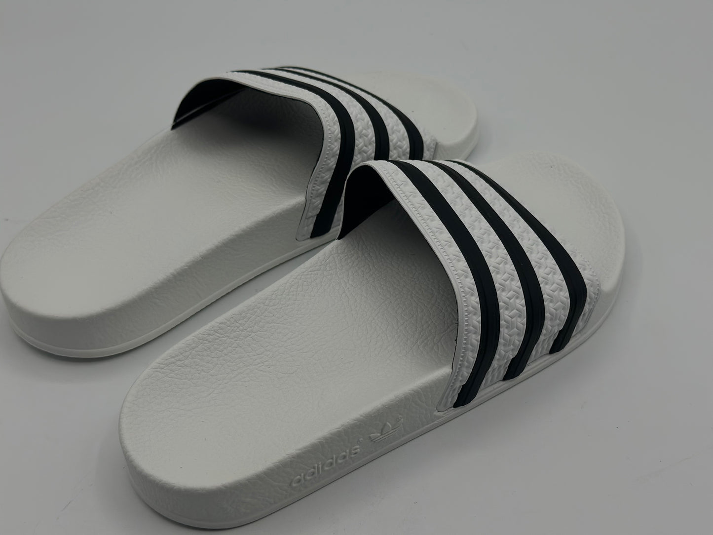 adidas Mixte Adilette Chaussures de Plage & Piscine taille 38