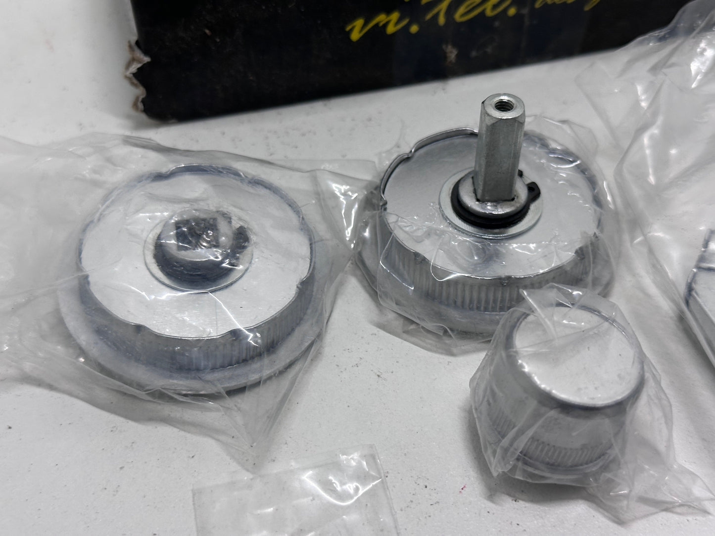 VI.TEL. E0262 N 51 Kit avec serrure pour portes coulissantes Chrome satiné