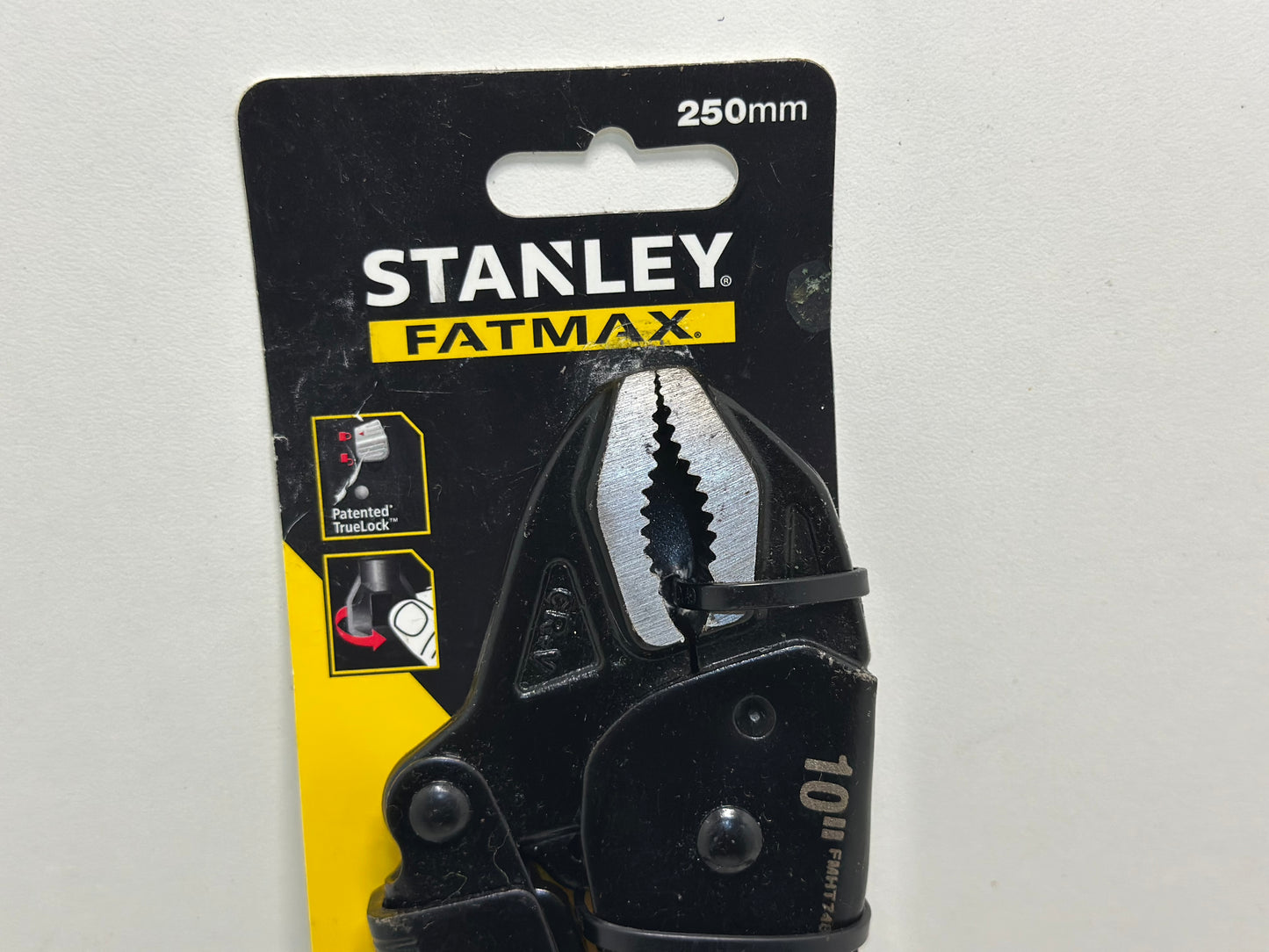 Stanley Fmht0-74886 Pince-Étaux À Mâchoire Incurvée 250 Mm Gamme FatMax - Déverrouillage À Une Main - Acier Haute Performance - Anticorrosion - Mécanisme Trulock - Puissant Serrage