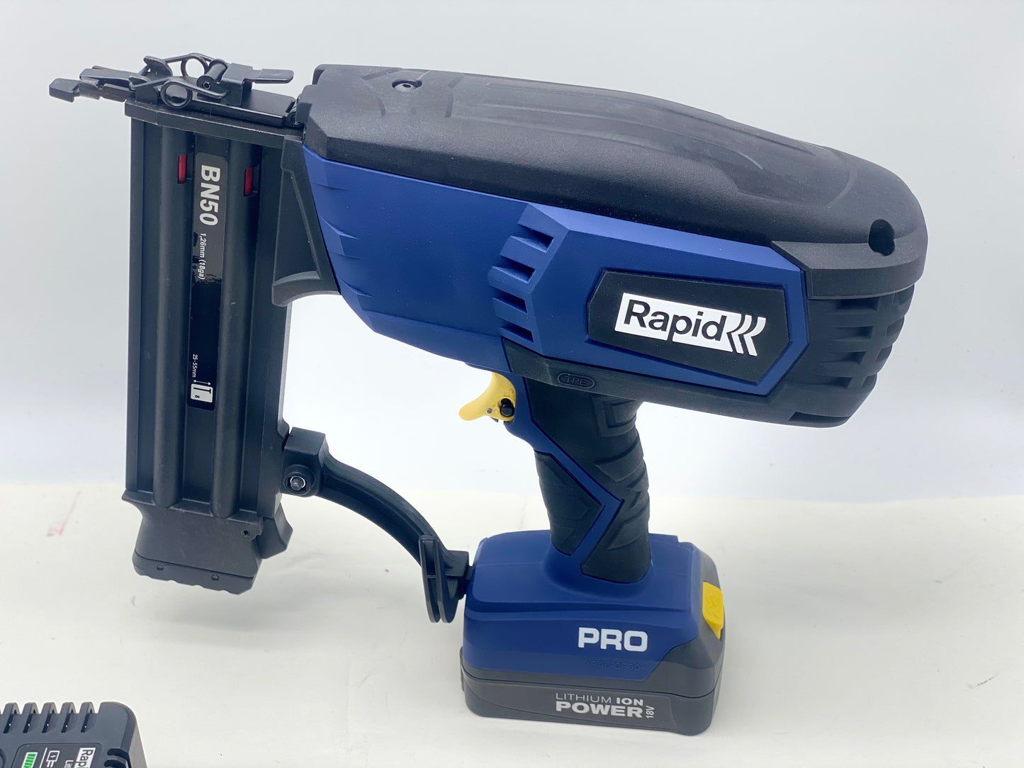 CLOUEUR PROFESSIONNEL PRO BN50 RAPID neuve