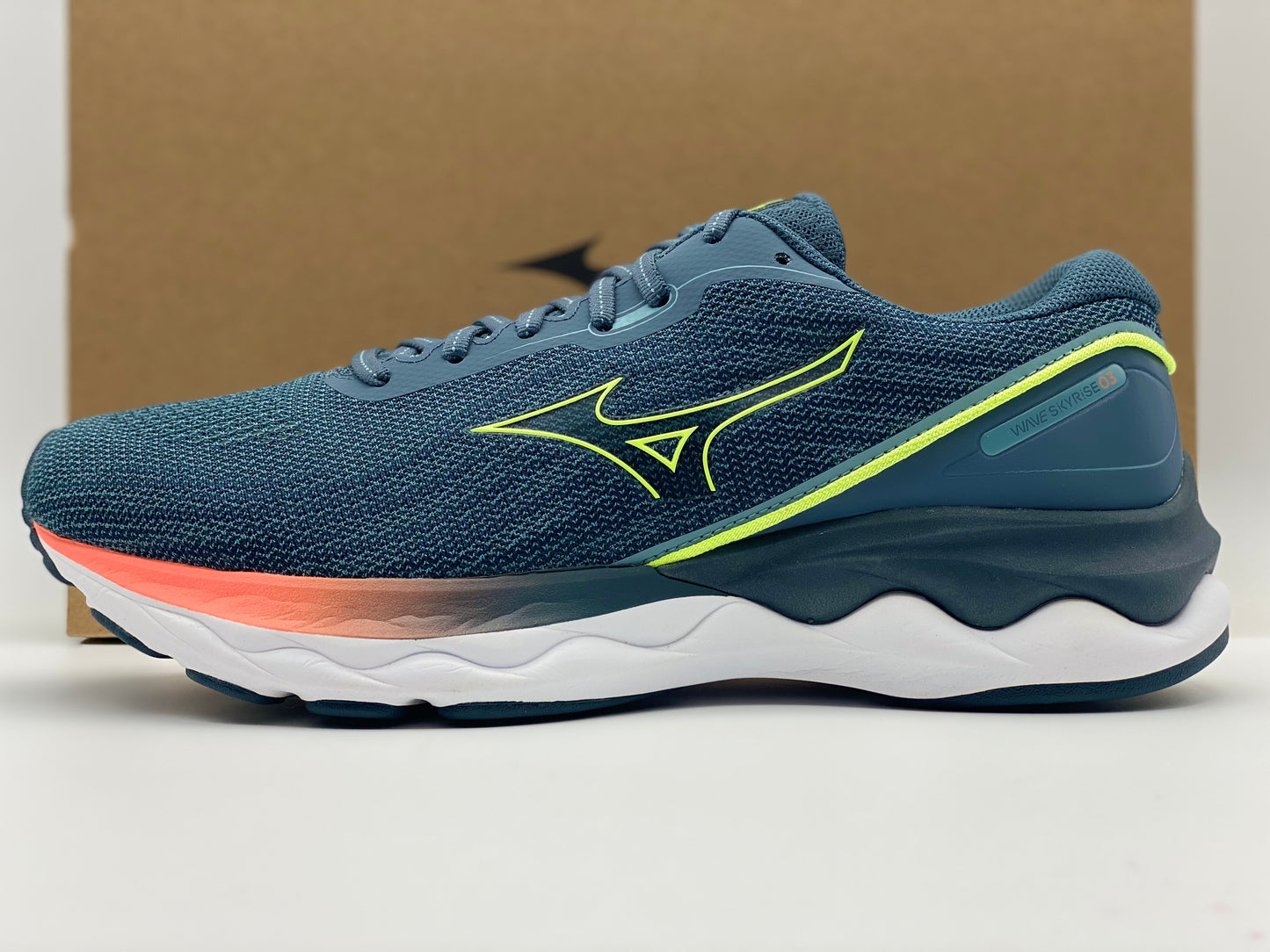 MIZUNO WAVE CHAUSSURES DE RUNNING -neuves et authentique taille 42