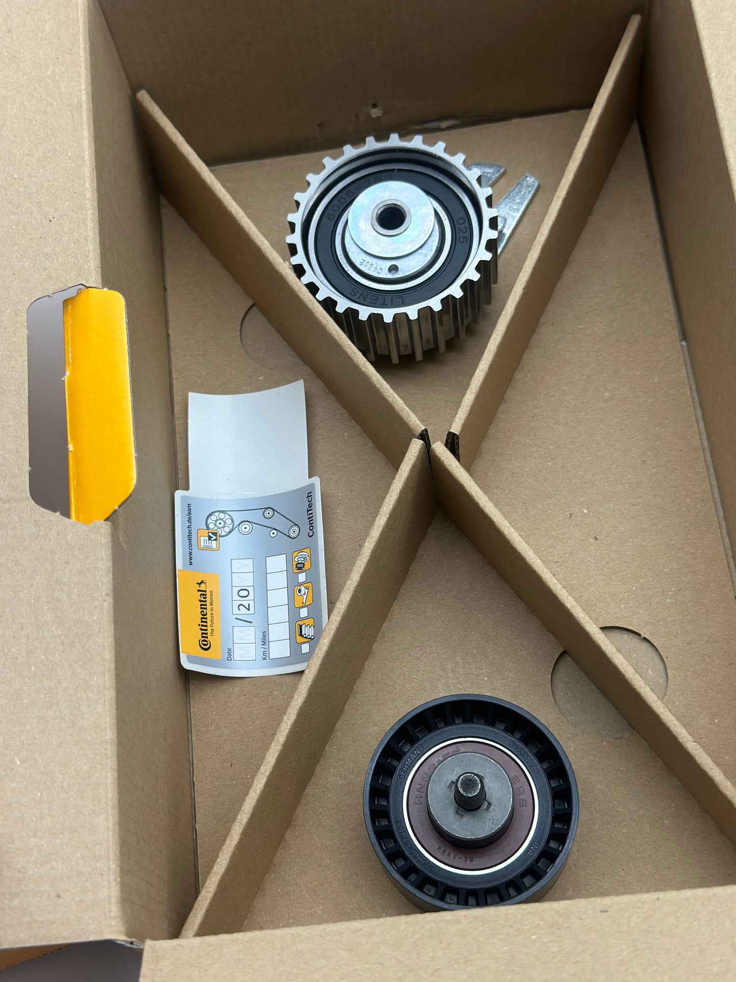 Kit de distribution CONTITECH - Réf : CT877K2 Fiât Stilo, LANCIA, ALFA ROMÉO
