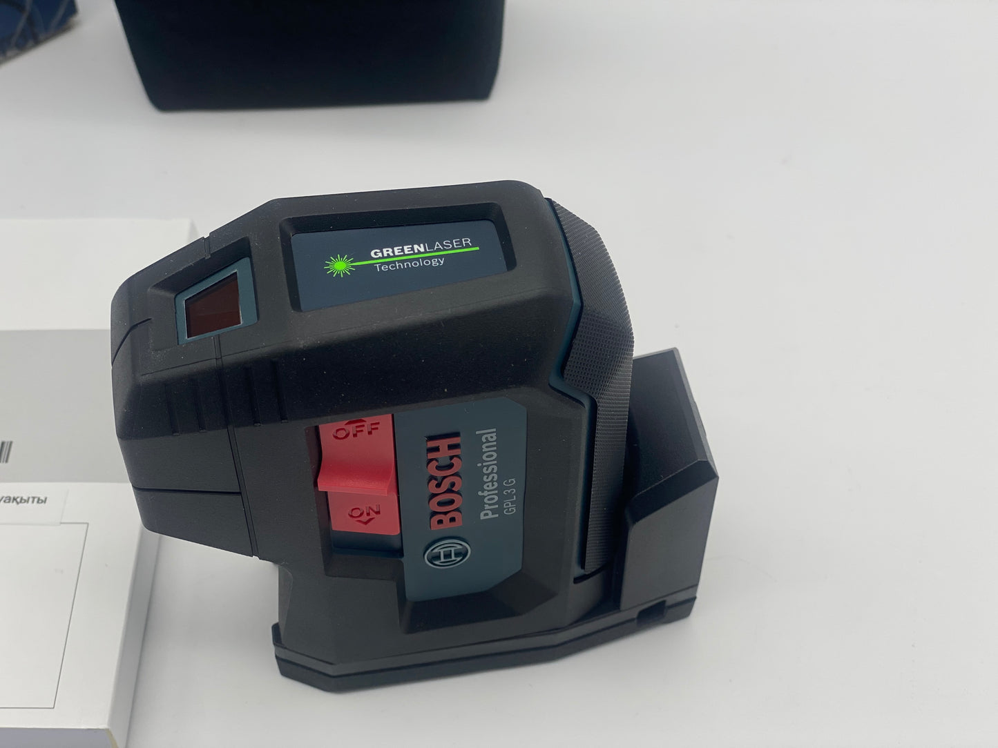Bosch Professional laser 3 points (laser vert, portée : jusqu’à 30 m, housse Produit neuf
