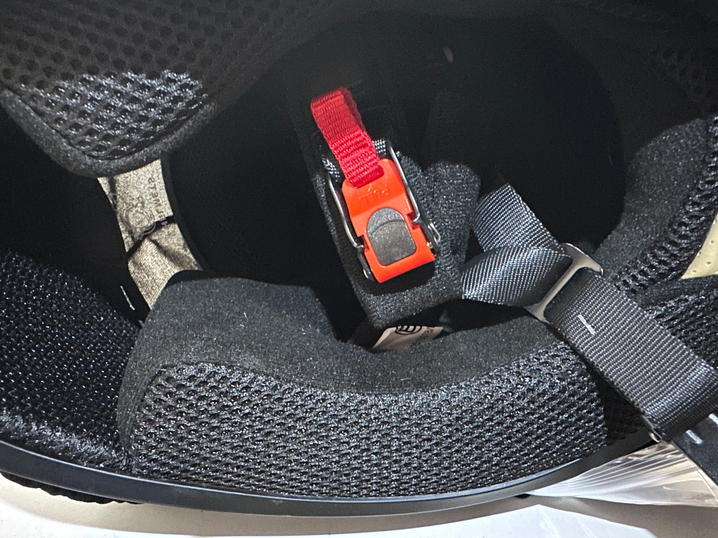 AMX Casque Intégral Indianapolis Évolution, Noir Mat MIDEL: Evolution
OPTION:
ZE:
M 57/58
"Colour: Noir Mat