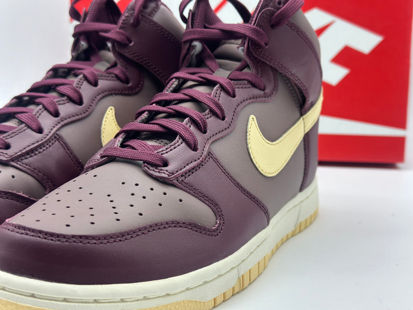 Nike - Dunk High - Baskets montantes - Éclipse prune et bordeaux nuit neuves taille 40,5