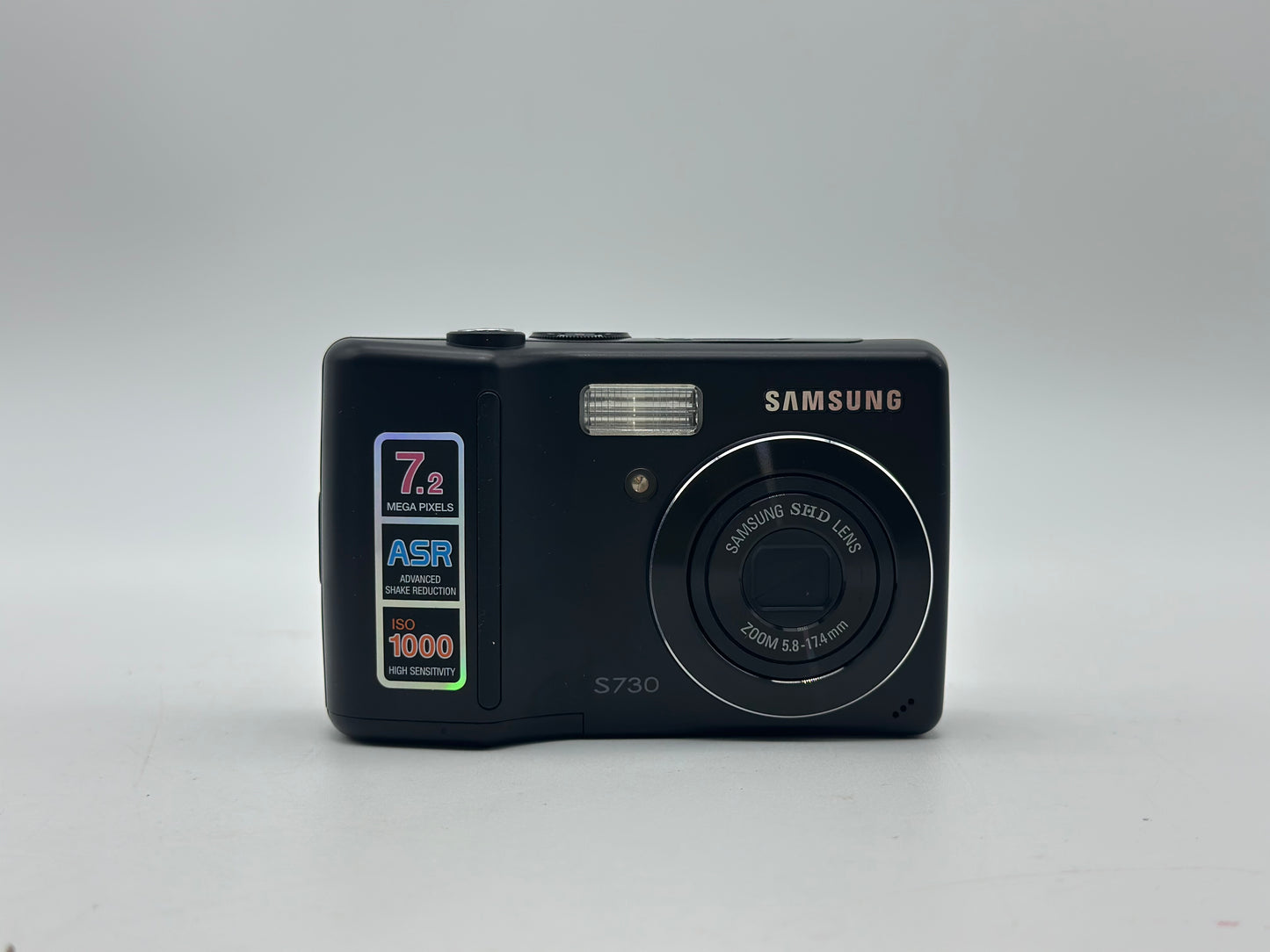 Appareil photo Compact Samsung L730 Noir compact - 7.2 MP - 3x zoom optique - flash 10 Mo - noir - Samsung