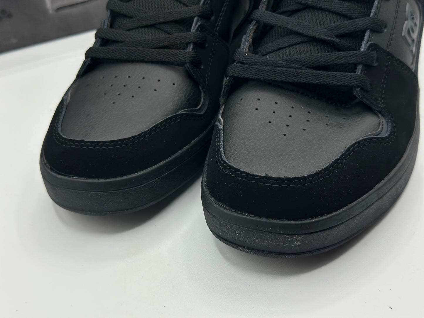 DC Cure - Chaussures de skate en cuir pour Homme