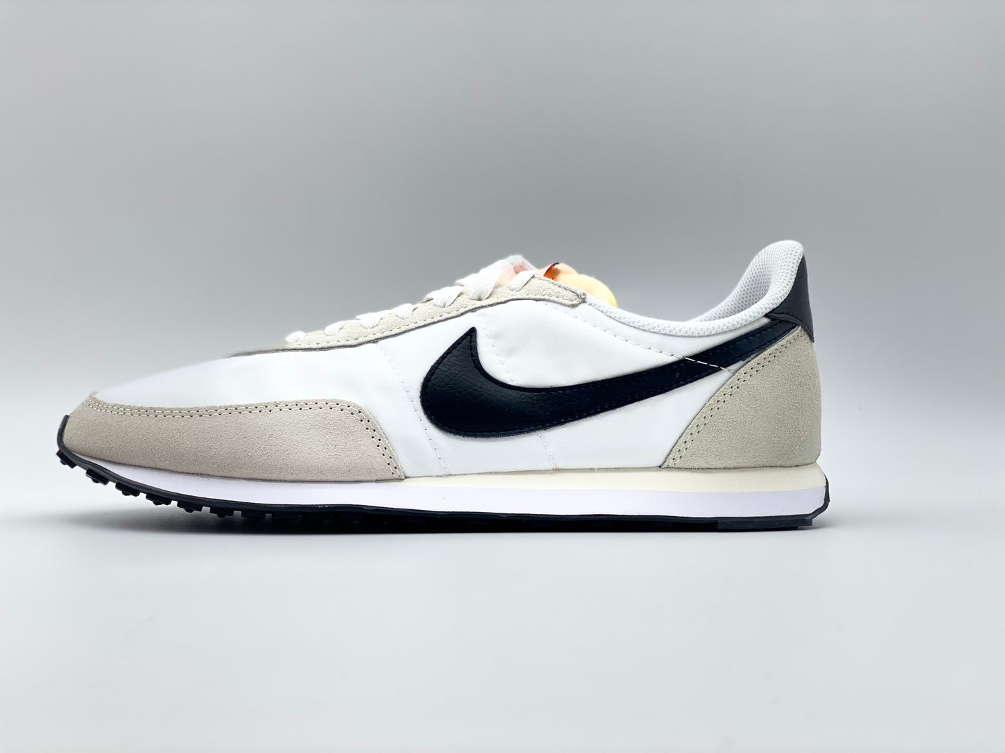 Nike Chaussure pour homme neuves et authentique taille 44