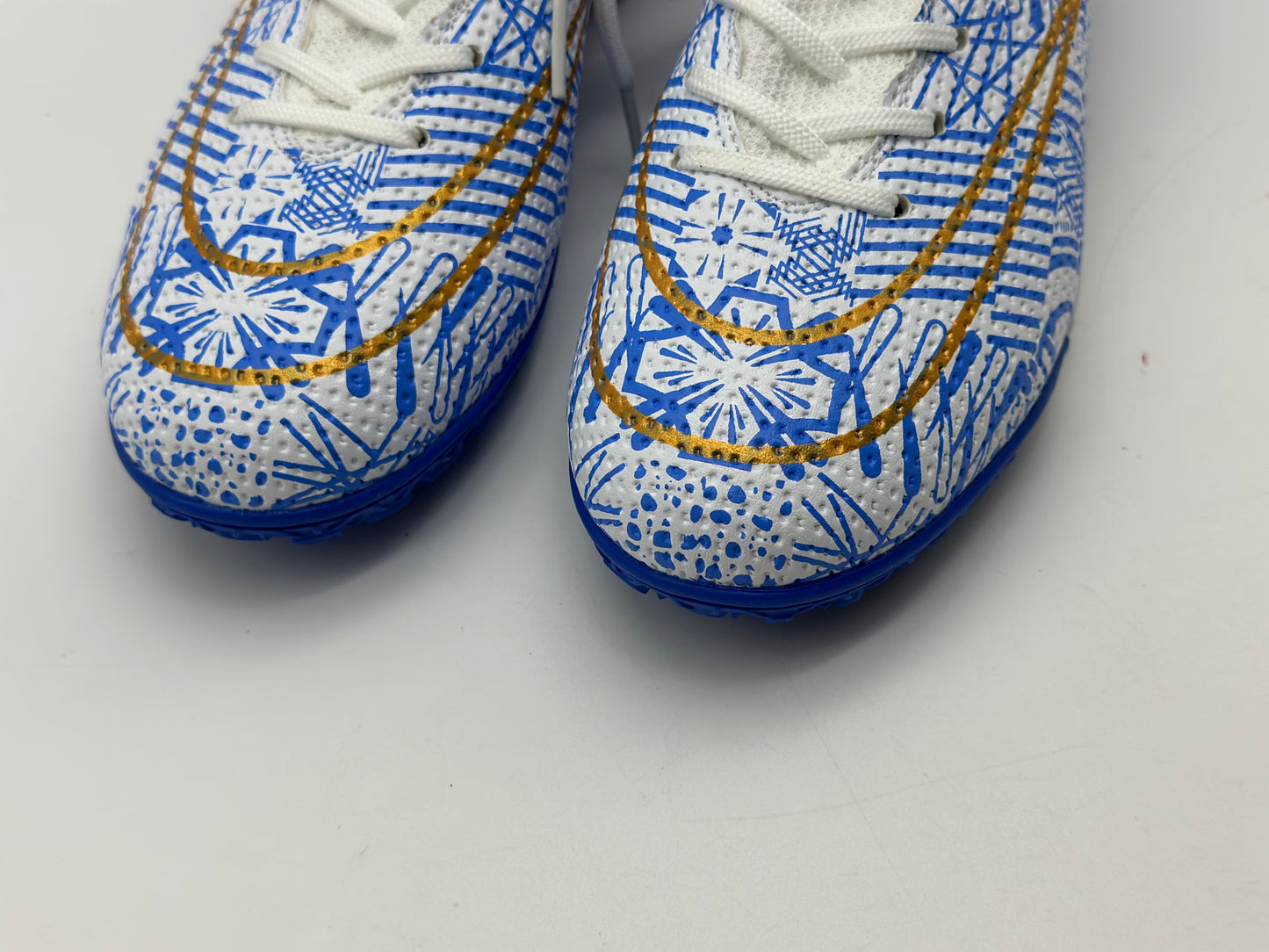 Chaussures de Football Homme Professionnel Chaussures de Futsal Antidérapants pour l'entraînement Athlétisme Adolescents High Top Chaussures de Sport