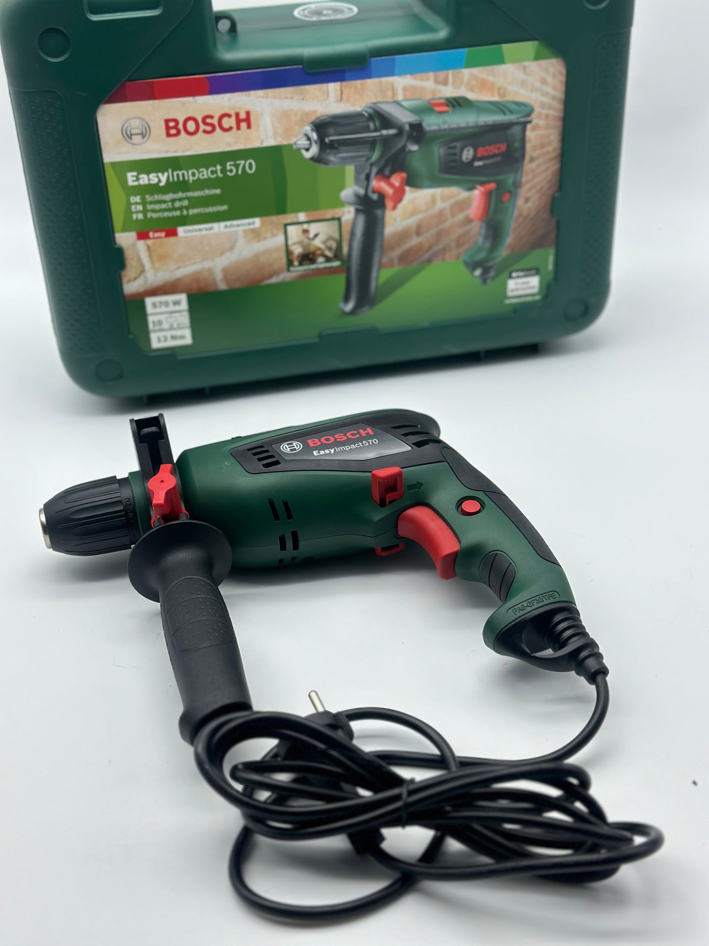 Perceuse à percussion Bosch Home and Garden UniversalImpact 700watt neuve