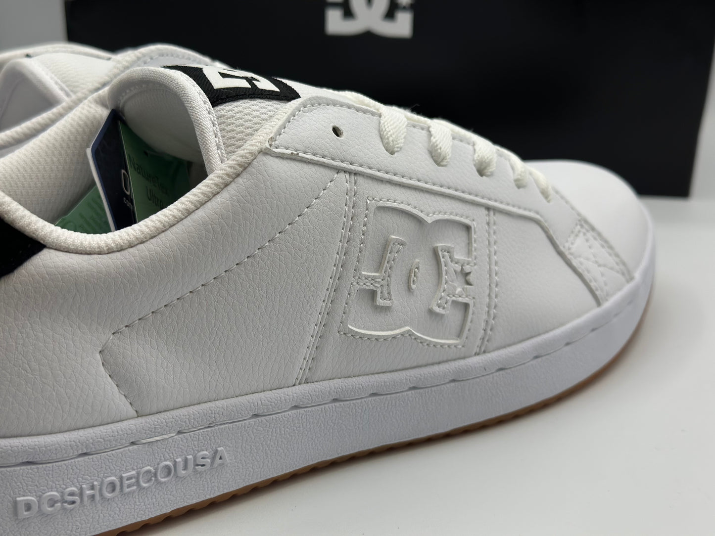 DC Shoes Striker-pour Homme Basket, Blanc, 44 EU