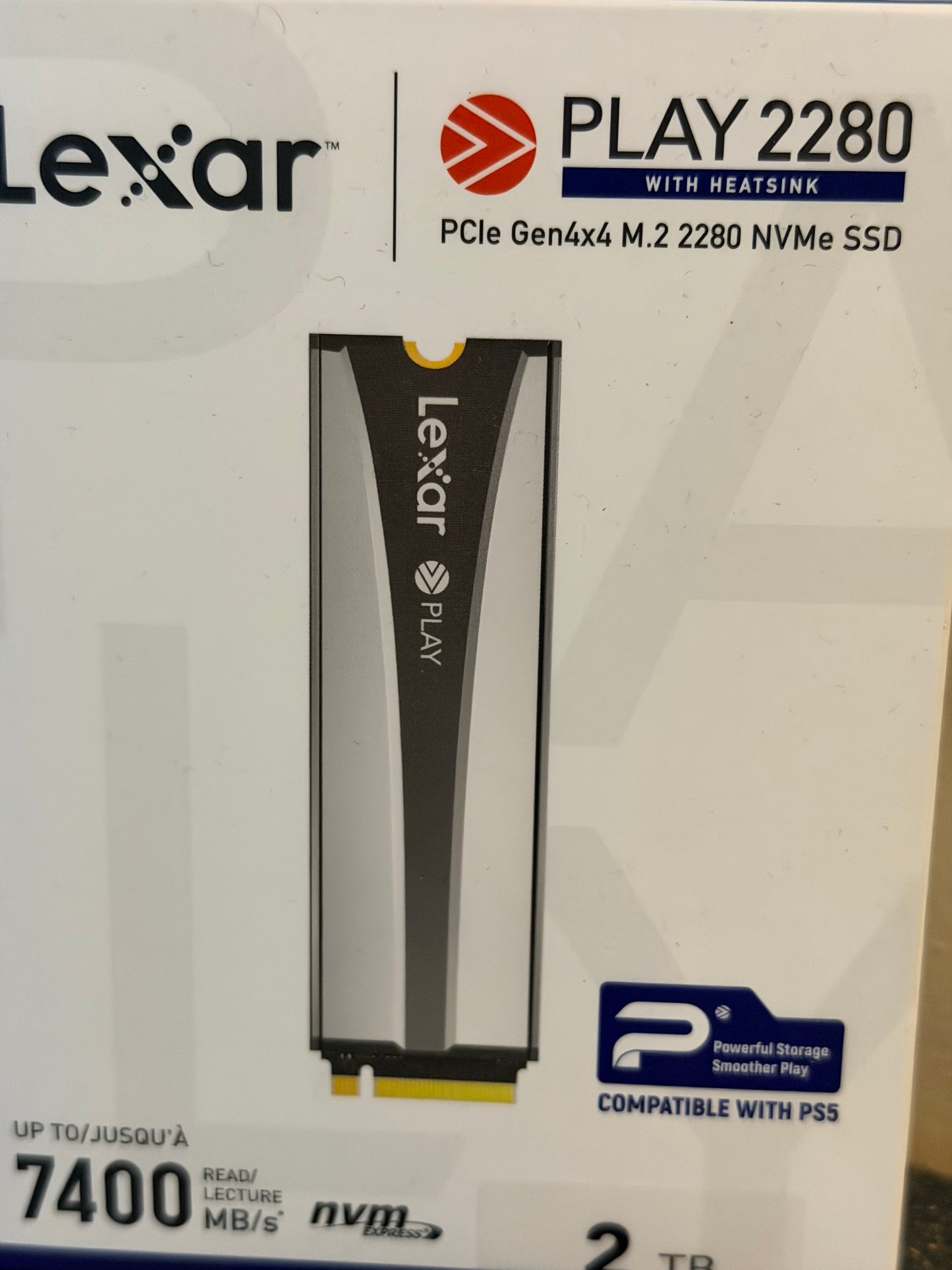 Lexar Play 2280 SSD 2 to avec dissipateur Thermique, PCle Gen 4x4 NVMe, Parfait pour PS5, Vitesse jusqu'à 7400 Mo/s, Disque SSD Interne Haute Performance, Compatible avec PS5