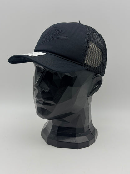 CASQUETTE
NIKE SPORTSWEAR CLASSIC 99 TRUCKER