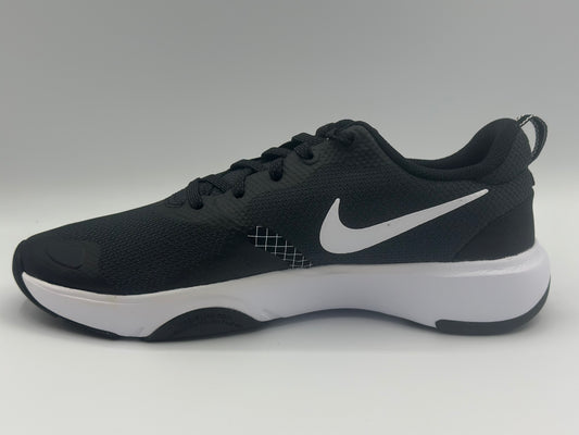 Baskets NIKE TR Noir - Homme/Adulte neuves et authentique taille 42/ 42,5