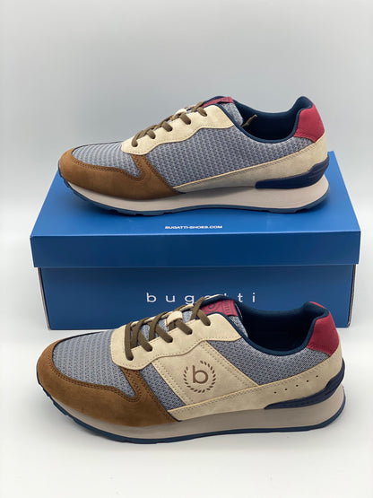 Baskets basses en mesh beige à semelle running semi-compensée à talon renforcé et lacets plats